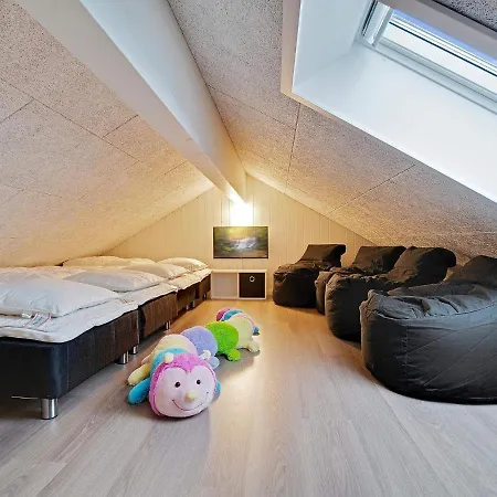 18 Person In Prázdninový dům