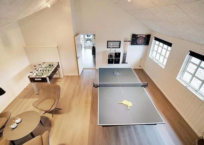 בית נופש 18 Person In